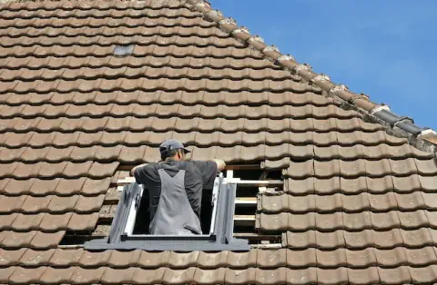 Pose de velux - Pradinas